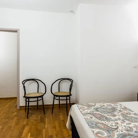 Apartment Modern Macha By Wonderful Italy